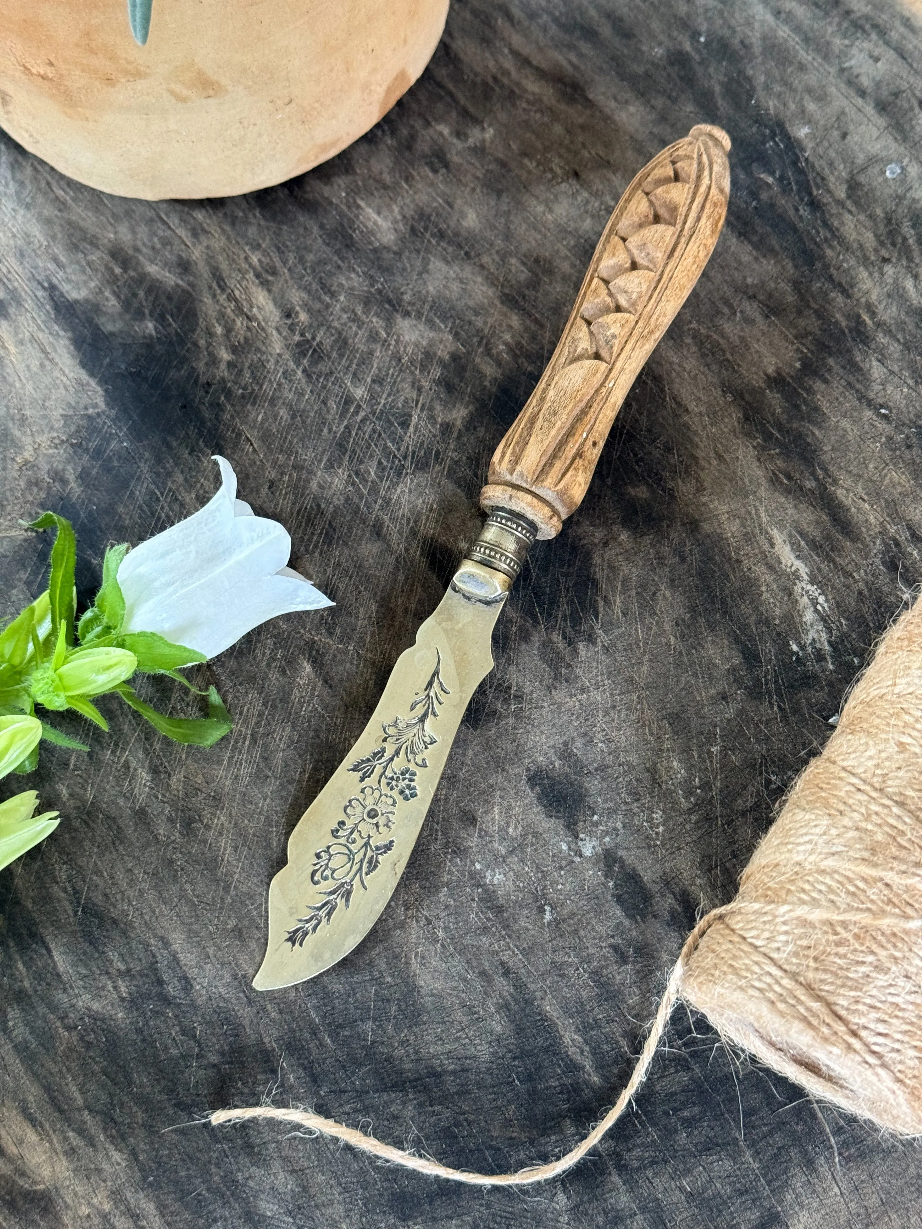 Antique Victorian Silver Plates Hand-Carved Floral Butter Knife