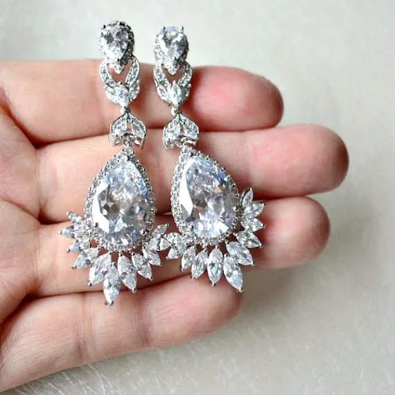 Art Deco White Gold Cubic Zirconia Earrings. Long CZ Crystal Chandelier Earrings. Bridal Drop Earrings. Wedding Jewelry. Vintage Wedding