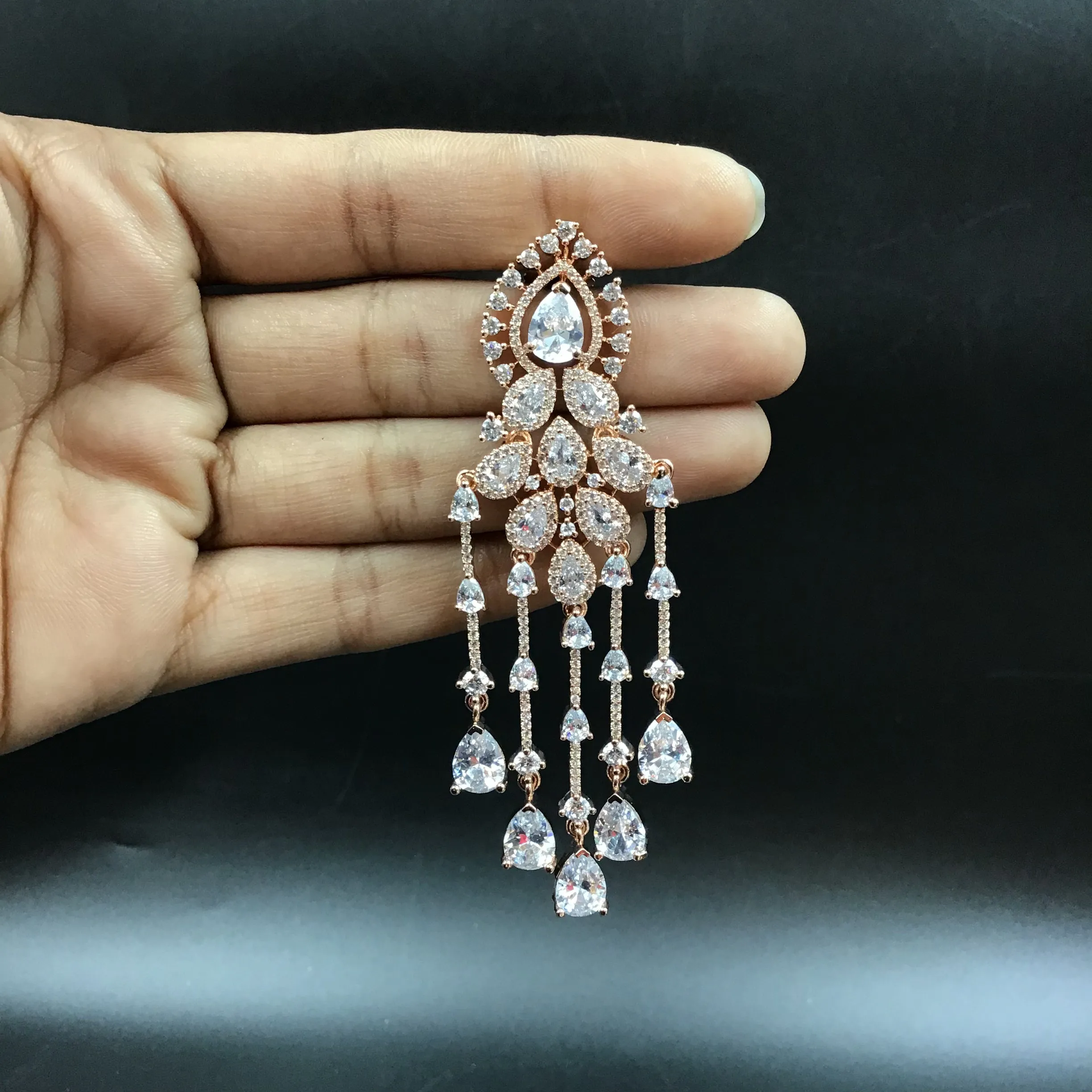 Danglers Zircon/AD Earring 6107