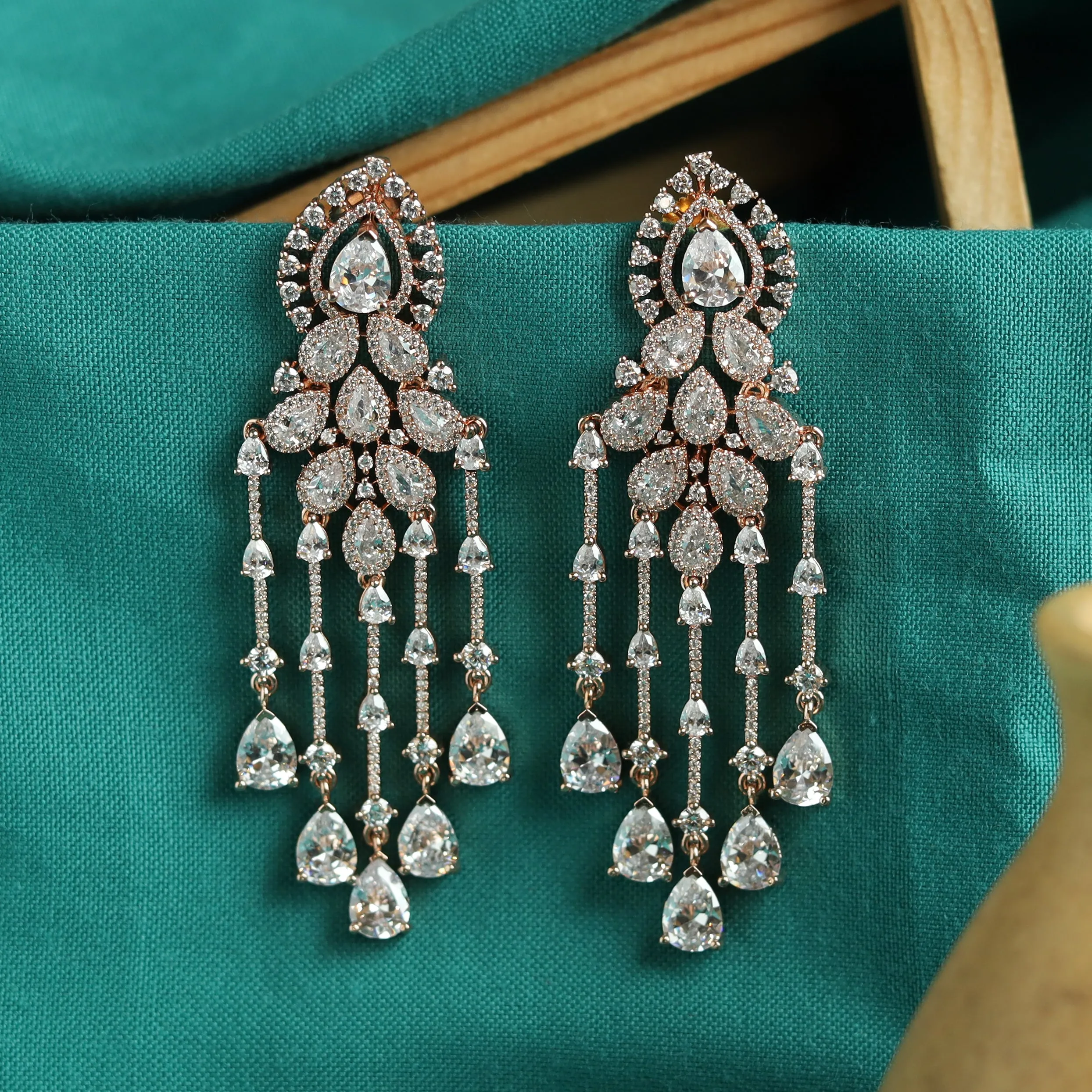 Danglers Zircon/AD Earring 6107