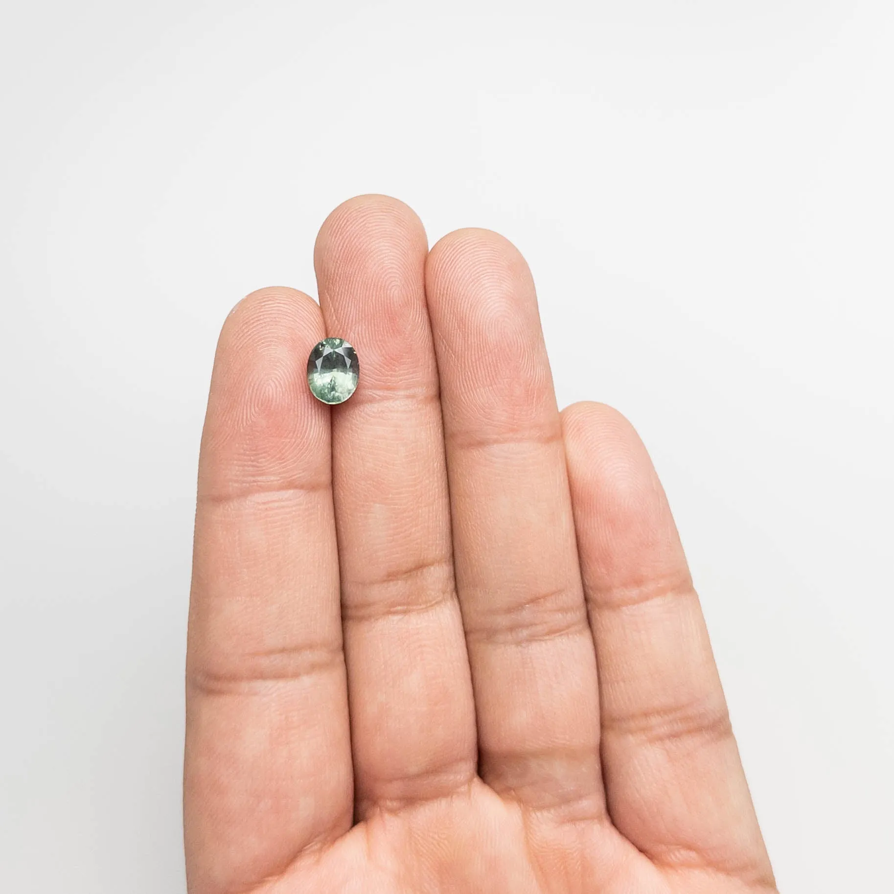 Green Brilliant Sapphire - 2.16ct Oval