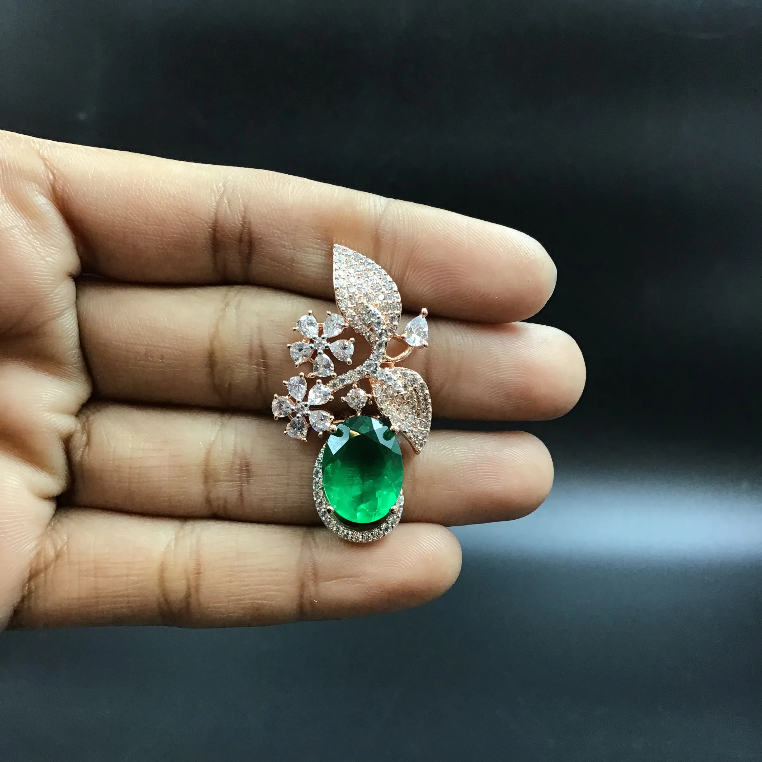 Green Zircon/AD Earring 18368-5550