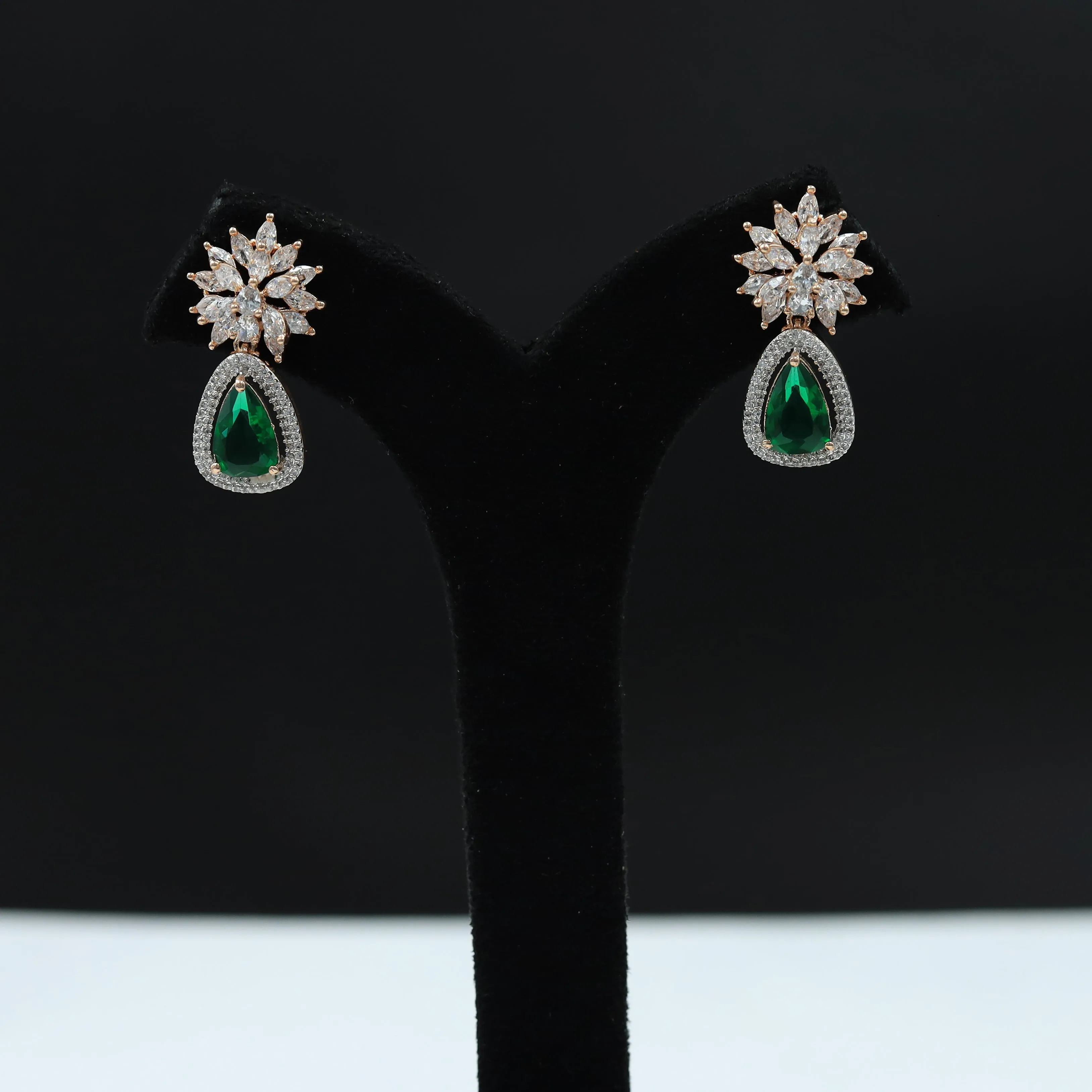 Green Zircon/AD Earring 9350-4136