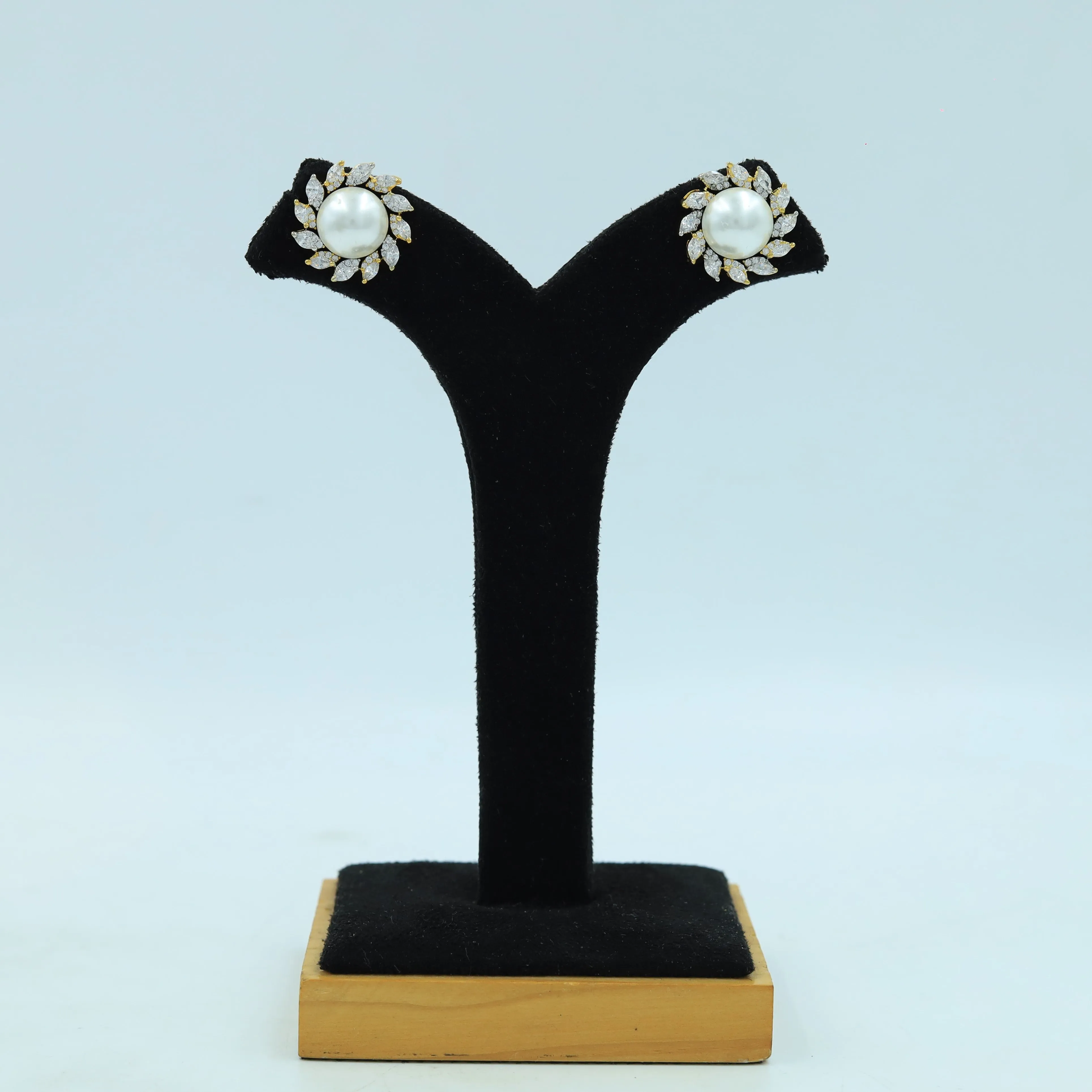 Pearl Tops/Studs Zircon/AD Earring 16276-69