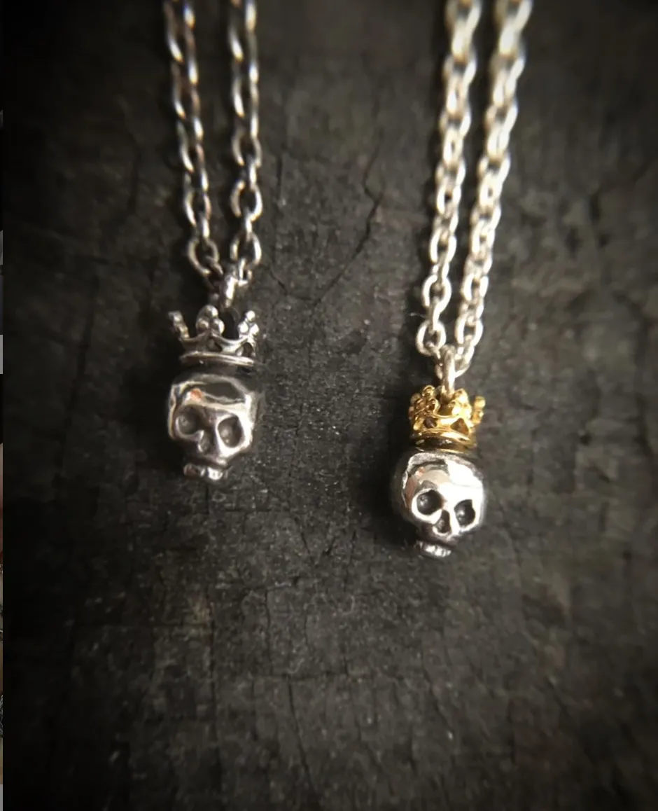 Queen Skull Pendant
