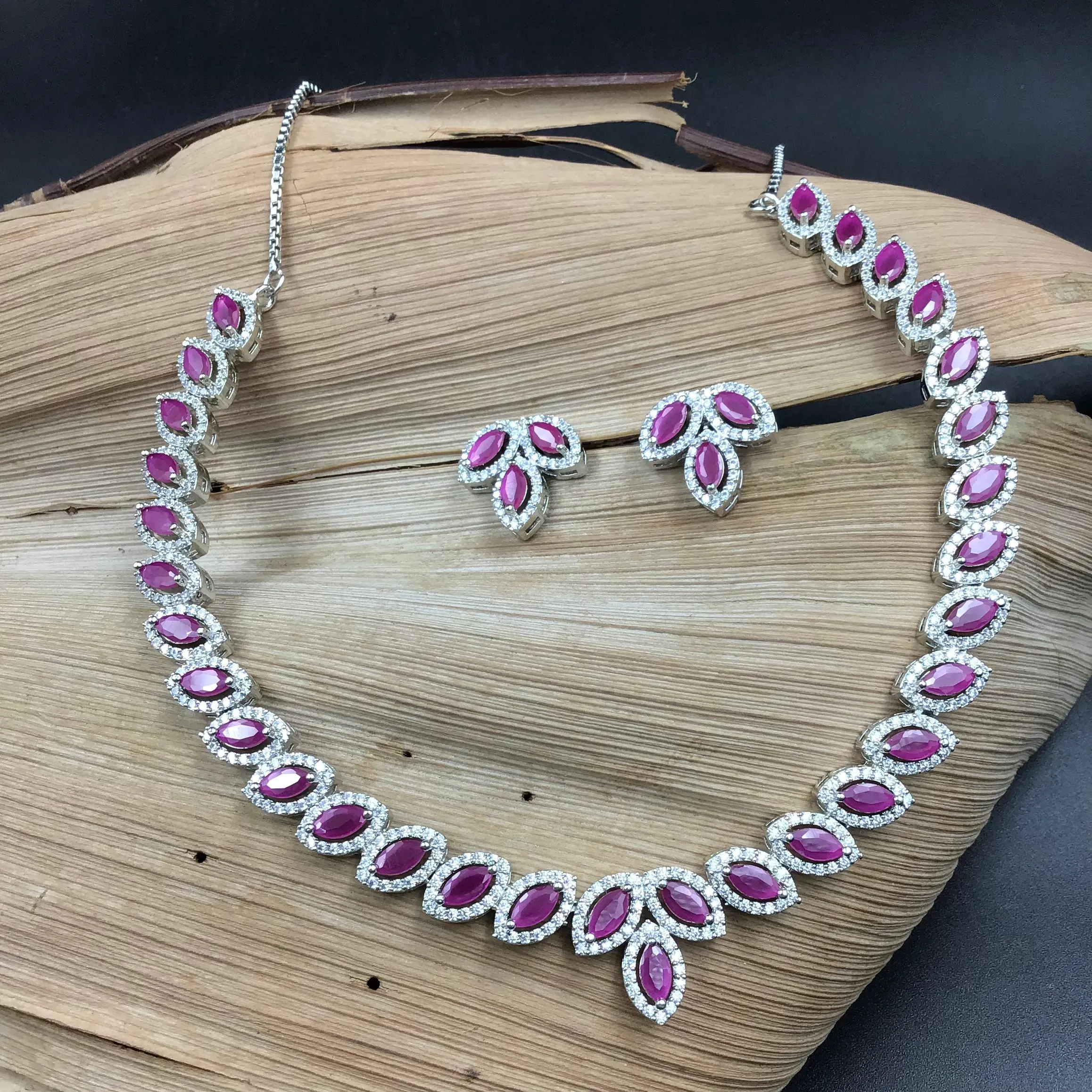 Round Neck Zircon/AD Necklace Set 8583-08