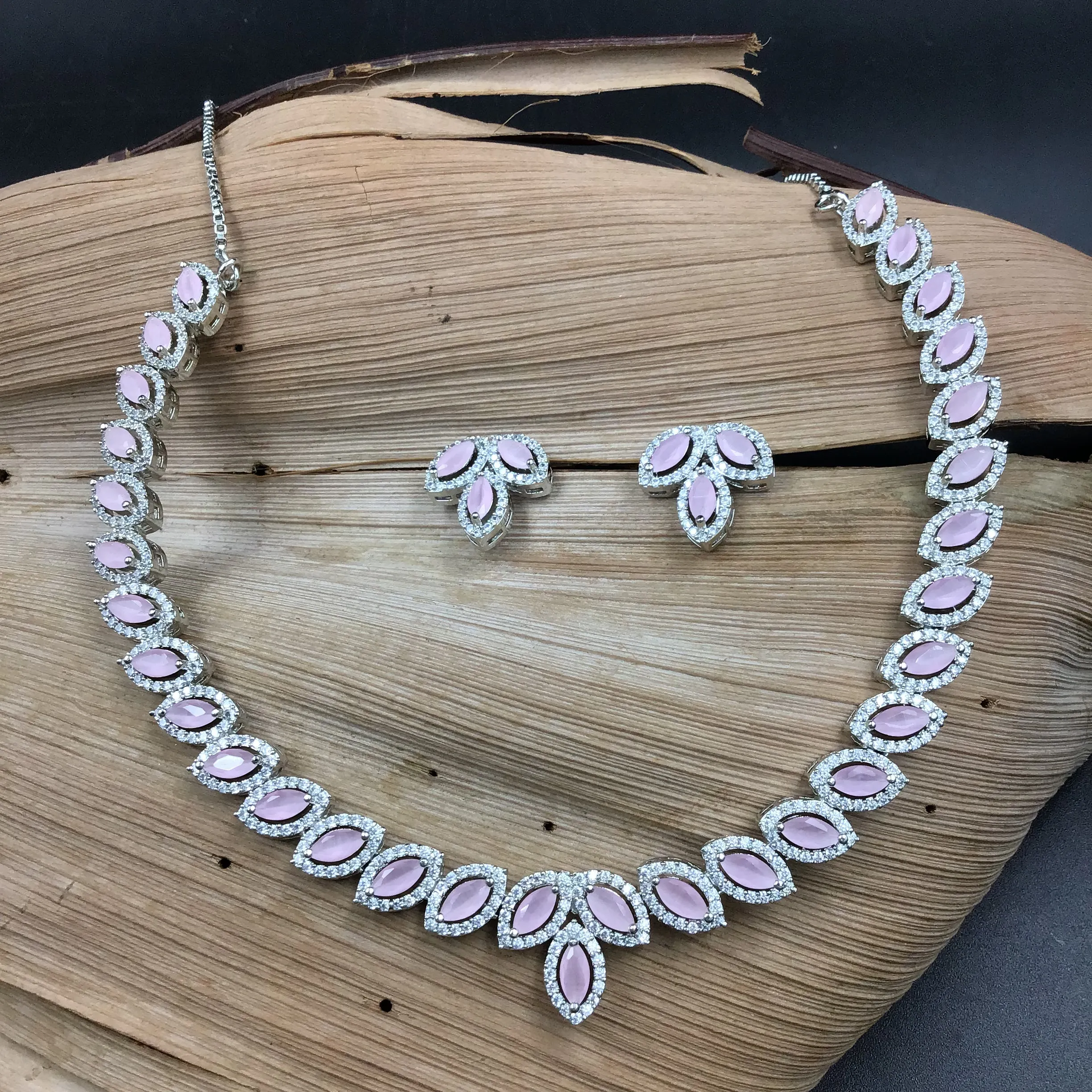 Round Neck Zircon/AD Necklace Set 8583-08